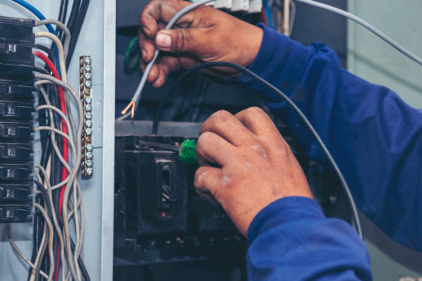 Best Licensed Electrician  in Parkersburg, WV